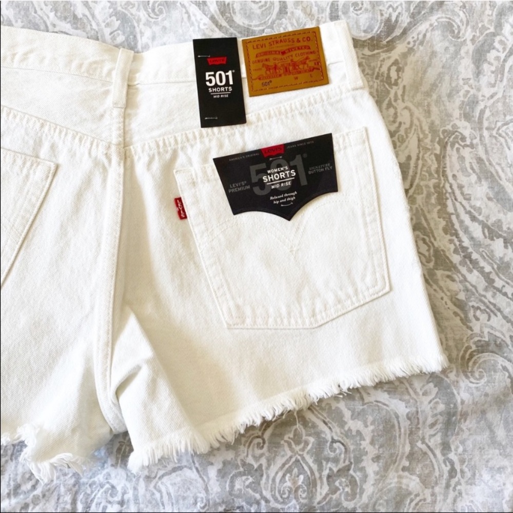 Levi’s White Shorts
